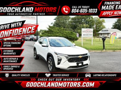 Used 2025 Chevrolet Trax LT