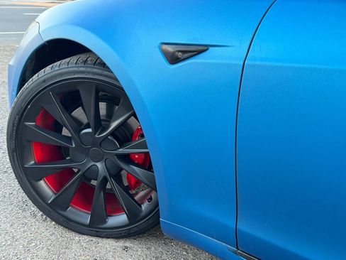 Used 2020 Tesla Model S Performance image 9