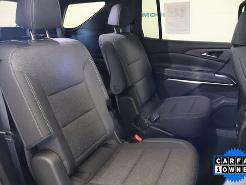 Used 2025 Chevrolet Traverse LT image 21