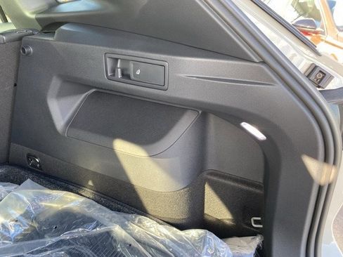 New 2026 Volkswagen Tiguan SE R-Line image 56