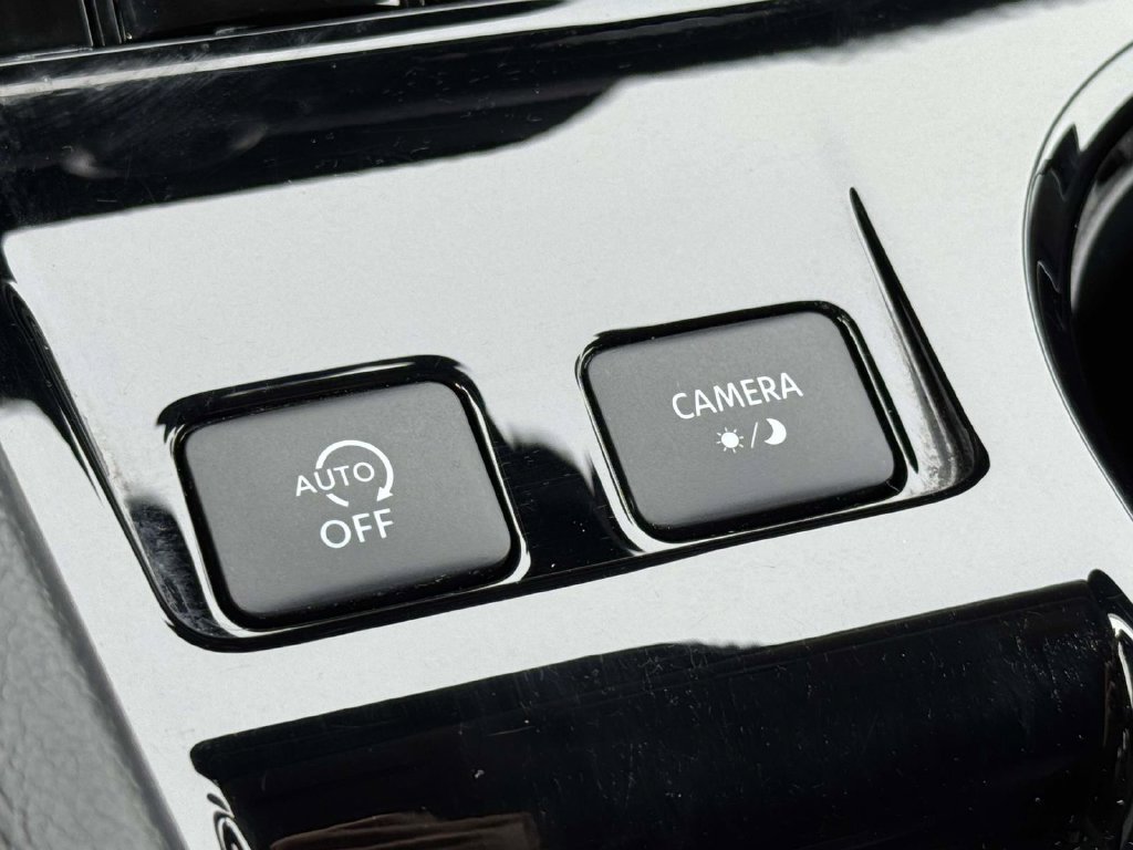 Certified 2025 Nissan Murano SV AWD/4WD image 31