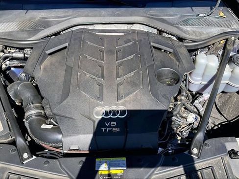 Certified 2021 Audi A8 L 4.0T w/ Executive Plus Package AWD/4WD image 31