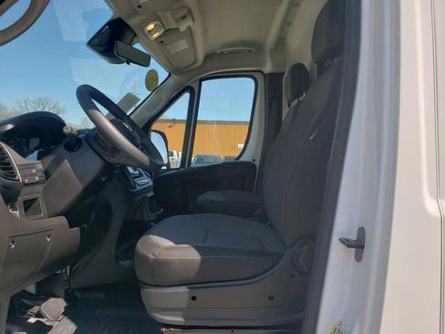 Used 2025 RAM ProMaster 2500 w/ Safety Group image 10