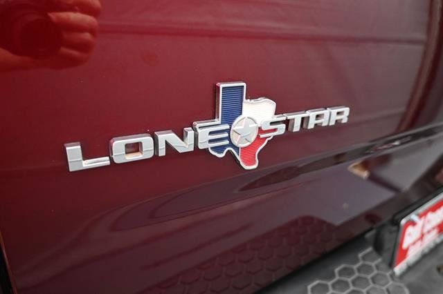 Used 2017 RAM 1500 Lone Star AWD/4WD image 6