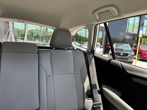 Used 2024 Subaru Outback Premium AWD/4WD image 19