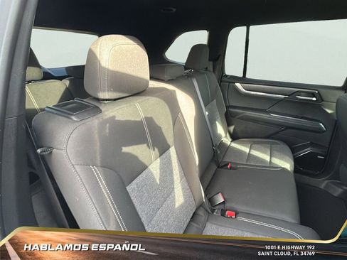 Certified 2025 GMC Acadia Elevation image 31