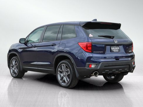 Used 2023 Honda Passport EX-L image 3