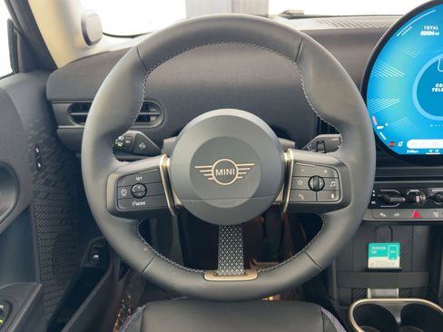 New 2026 MINI Cooper 2-Door Hardtop image 17