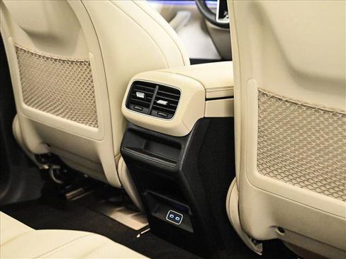 Certified 2024 Mercedes-Benz GLE 350 4MATIC image 19