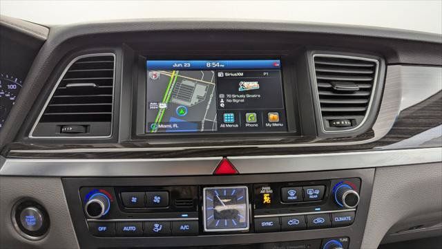 Used 2020 Genesis G80 3.8 RWD image 22