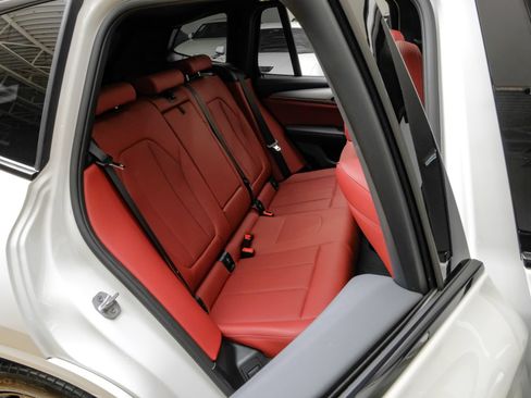 Used 2024 BMW X3 sDrive30i w/ M Sport Package RWD image 38