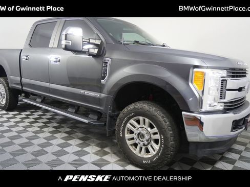 Used 2017 Ford F250 XL w/ STX Appearance Package image 1