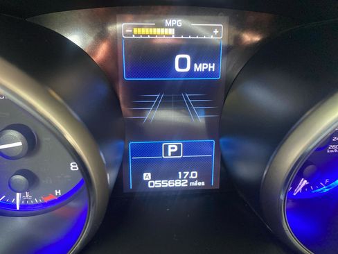 Used 2017 Subaru Outback 3.6R Limited AWD/4WD image 13