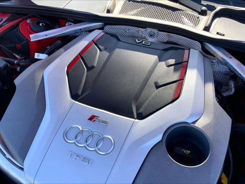 Used 2023 Audi RS 5 w/ Black Optic Carbon Package image 32