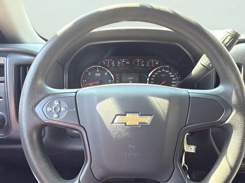 Used 2015 Chevrolet Silverado 1500 W/T w/ WT Convenience Package AWD/4WD image 11