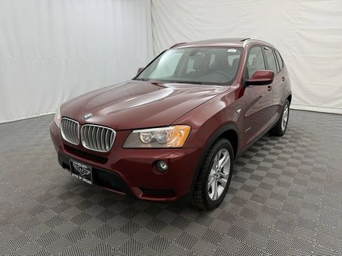 Used 2013 BMW X3 xDrive28i AWD/4WD image 2
