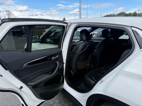 Used 2018 BMW X2 xDrive28i image 10