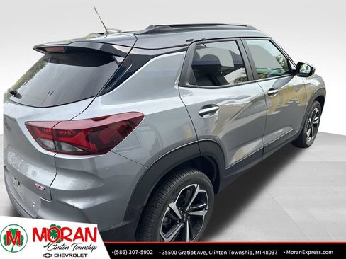 Used 2023 Chevrolet TrailBlazer RS w/ Convenience Package FWD image 4