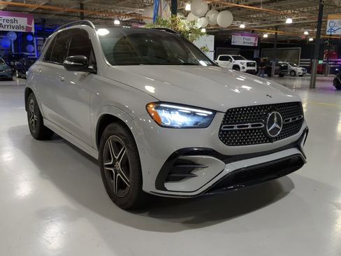 Used 2024 Mercedes-Benz GLE 450 4MATIC image 5