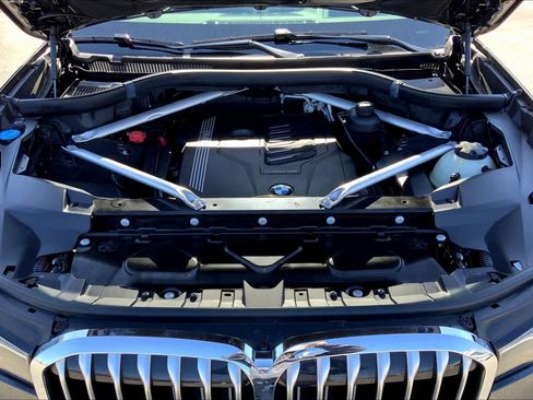 Used 2019 BMW X7 xDrive40i w/ Premium Package image 29