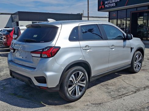 New 2025 Mitsubishi Outlander Sport SE image 8