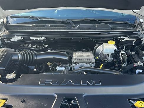 Used 2024 RAM 1500 Laramie RWD image 3