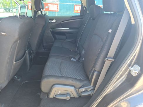Used 2015 Dodge Journey American Value Package w/ Flexible Seating Group image 20