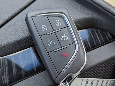 Used 2023 Cadillac CT5 Premium Luxury RWD image 35