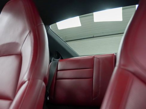 Certified 2020 Porsche 911 Carrera 4S image 33