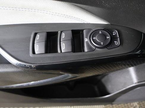 Used 2024 Chevrolet Trax LT w/ Driver Confidence Package image 35