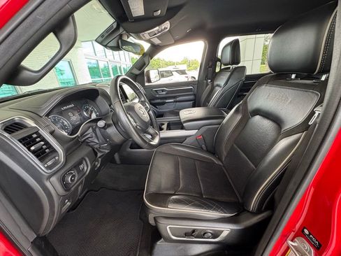 Used 2024 RAM 1500 Laramie RWD image 12
