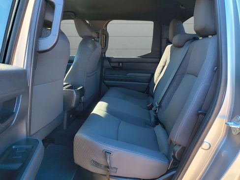 Used 2024 Toyota Tacoma SR RWD image 31