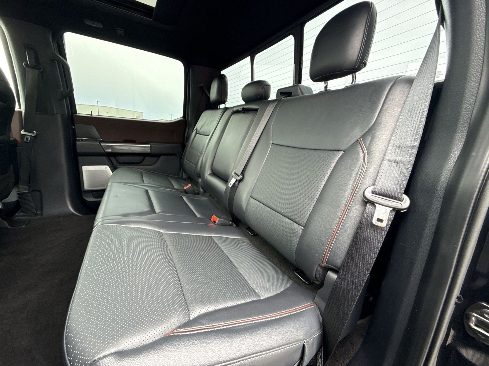Used 2021 Ford F150 Lariat w/ Equipment Group 502A High AWD/4WD image 26