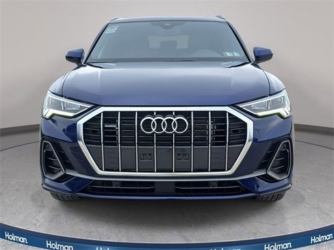 Used 2025 Audi Q3 2.0T Premium w/ Convenience Package image 3