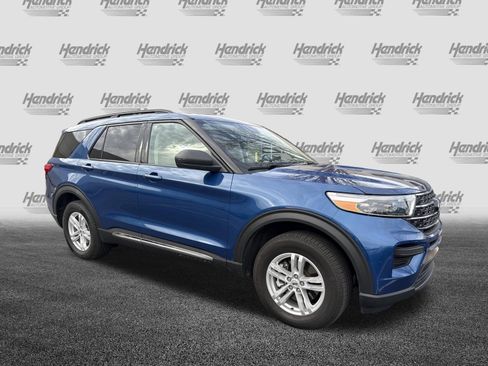 Used 2021 Ford Explorer XLT image 5
