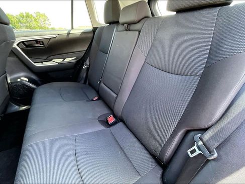 Used 2024 Toyota RAV4 LE AWD/4WD image 24