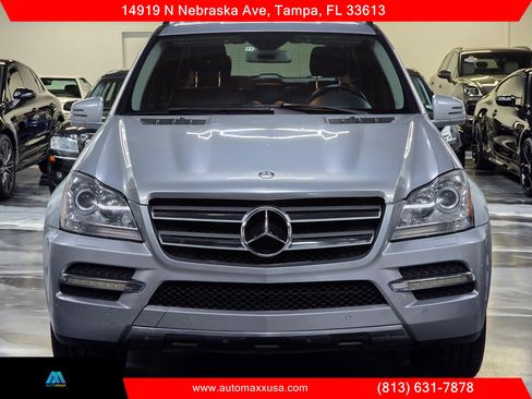 Used 2012 Mercedes-Benz GL 450 GL 450 4MATIC Sport Utility 4D image 9