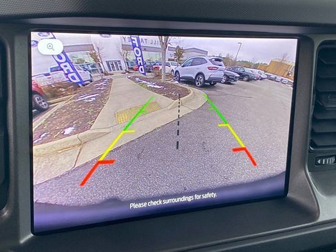 New 2025 Ford Bronco Badlands image 10