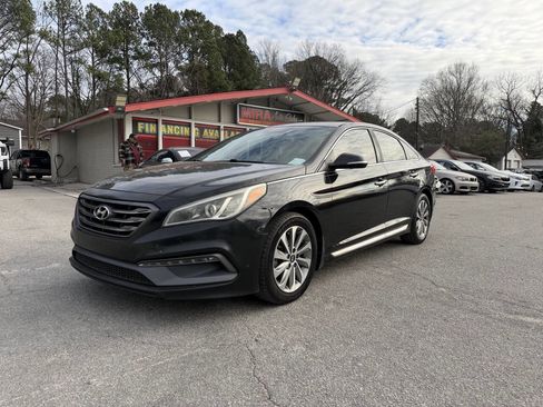 Used 2016 Hyundai Sonata Sport w/ Option Group 02 image 2