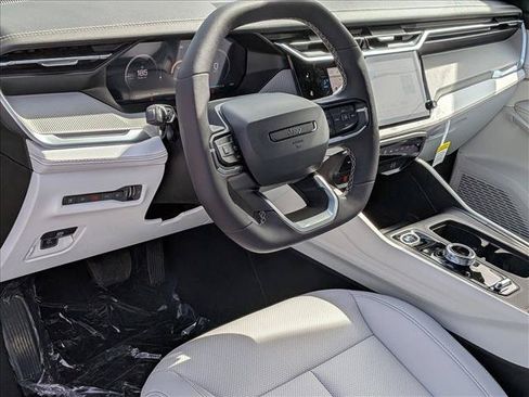 New 2026 Jeep Cherokee Limited AWD/4WD image 3