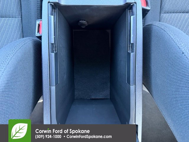 Used 2015 Toyota Camry LE FWD image 29
