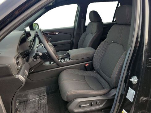 New 2026 Honda Pilot Sport image 8
