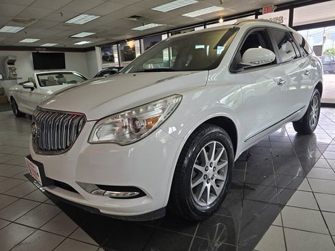 Used 2017 Buick Enclave Leather image 1
