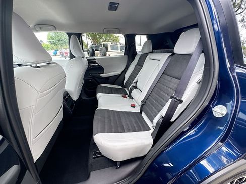 Used 2025 Mitsubishi Outlander SE AWD/4WD image 31