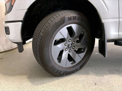 Used 2025 Ford F150 STX w/ Equipment Group 200A RWD image 20