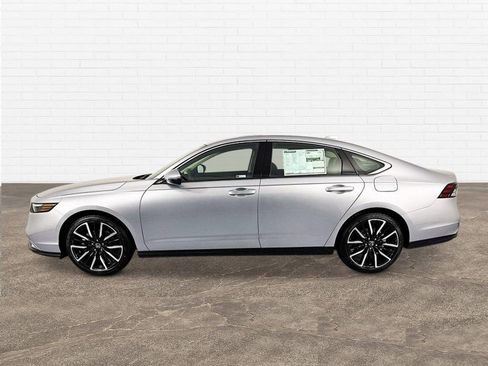 New 2026 Honda Accord Touring image 3
