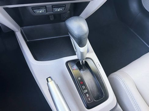 Used 2012 Honda Civic EX-L image 16