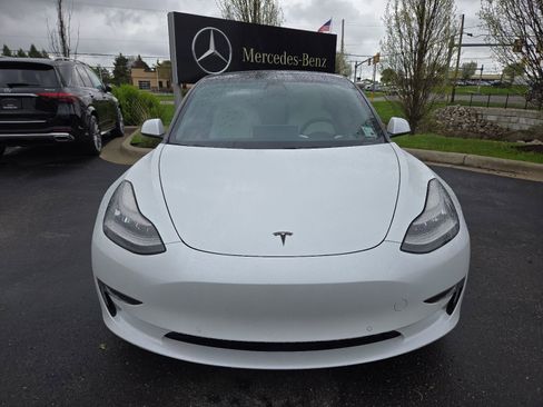 Used 2021 Tesla Model 3 Long Range AWD/4WD image 8