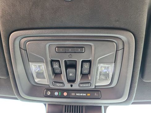 Used 2024 GMC Sierra 1500 Denali Ultimate AWD/4WD image 33