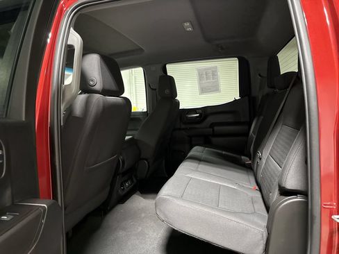 Used 2022 Chevrolet Silverado 1500 LT AWD/4WD image 22